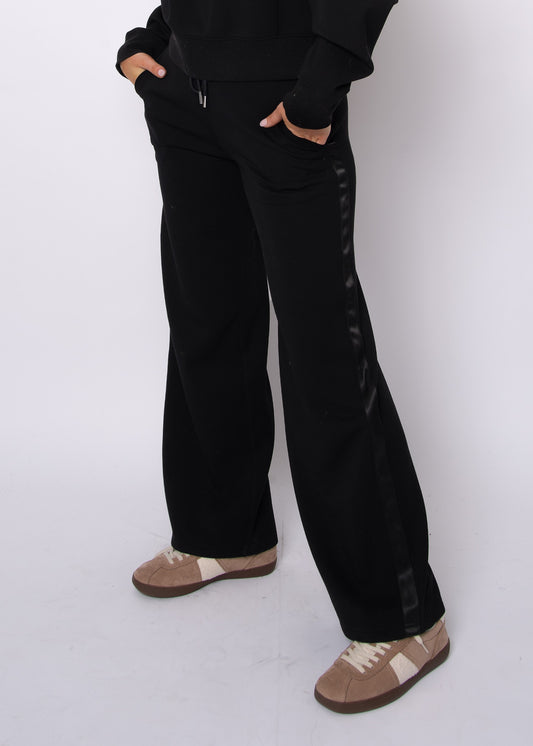 Erika Soft Knit Pant - Black