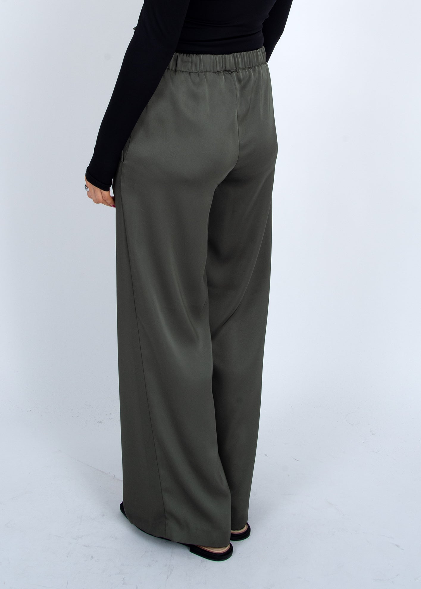 Merry Satin Drawstring Pant - Ivy Green
