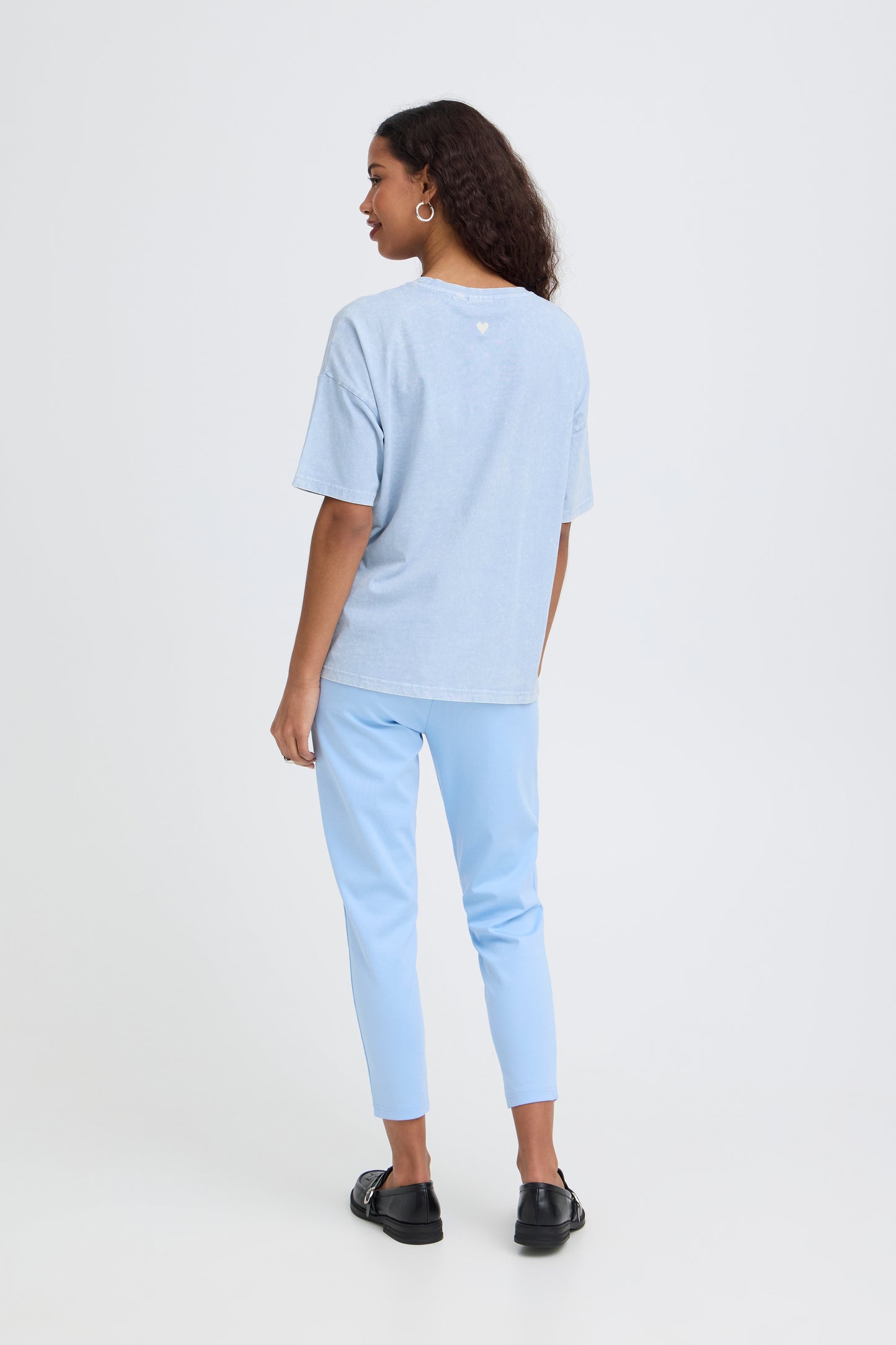 IHNOMANDY Oversized Graphic Tee - Powder Blue
