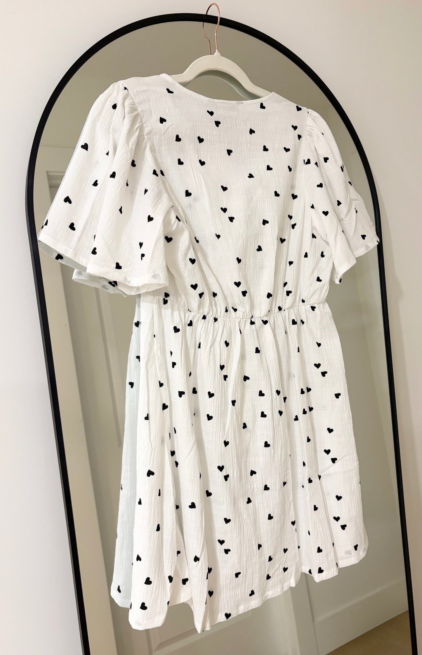 IHLIFANA Dress - Graphic Hearts