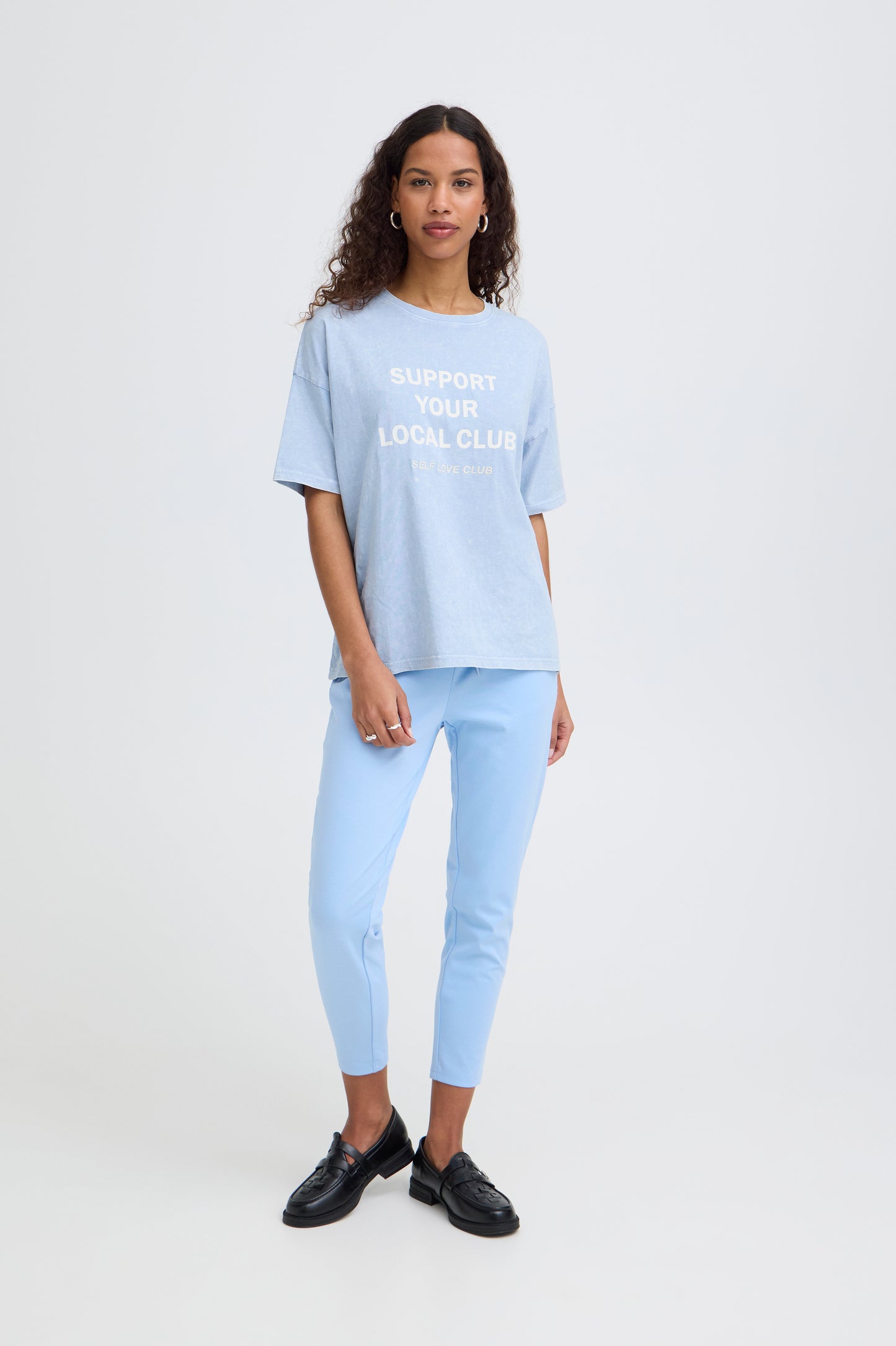 IHNOMANDY Oversized Graphic Tee - Powder Blue
