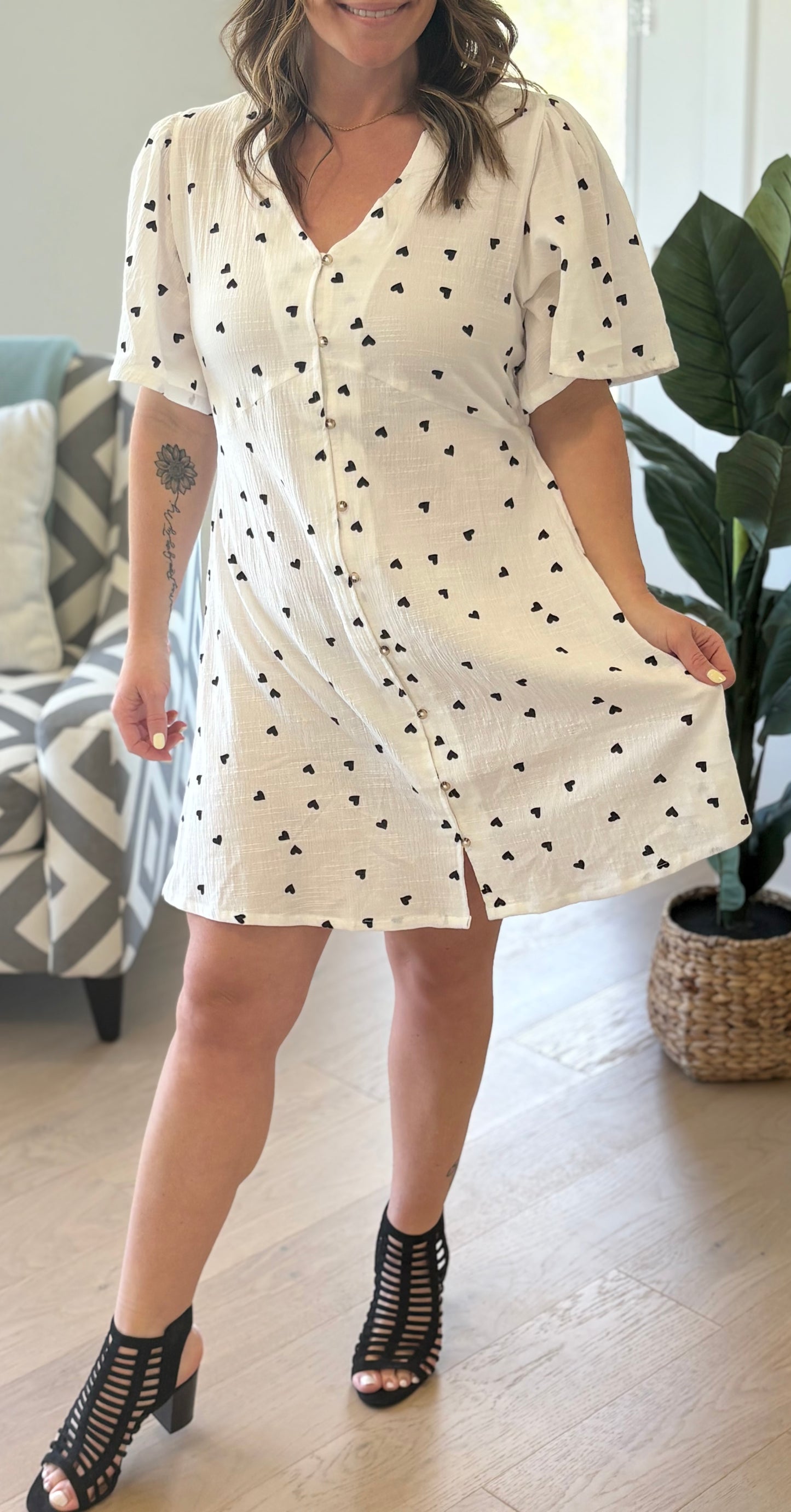 IHLIFANA Dress - Graphic Hearts